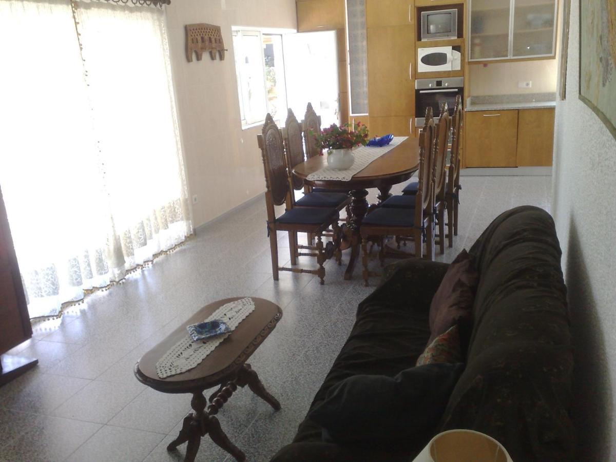 Room Villa Ribeiro Pilgrims Way To Santiago Bike A Garage For Marinhas Esposende Kültér fotó