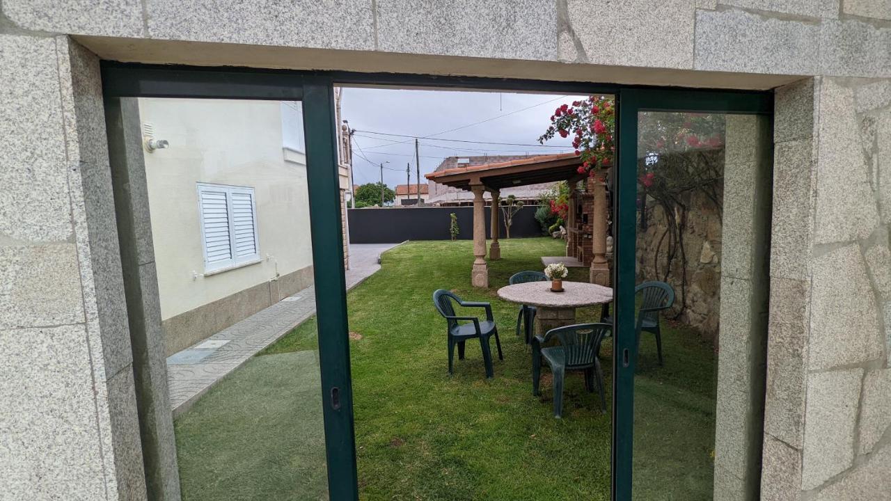Room Villa Ribeiro Pilgrims Way To Santiago Bike A Garage For Marinhas Esposende Kültér fotó